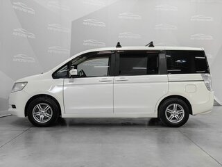 Honda Stepwgn IV