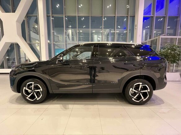 2026 Jaecoo J7 I Рестайлинг, чёрный, 2823359 рублей - вид 6