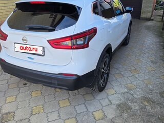 2019 Nissan Qashqai II Рестайлинг, белый, 2250000 рублей, вид 4