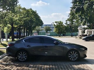 2023 Mazda 3 Axela IV (BP), серый, 1600000 рублей, вид 3