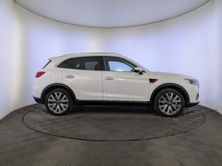 2023 Hongqi HS5 I, белый, 2650000 рублей, вид 4