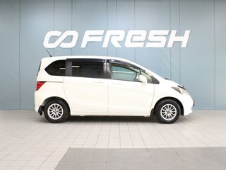 2010 Honda Freed I, белый, 895000 рублей, вид 5