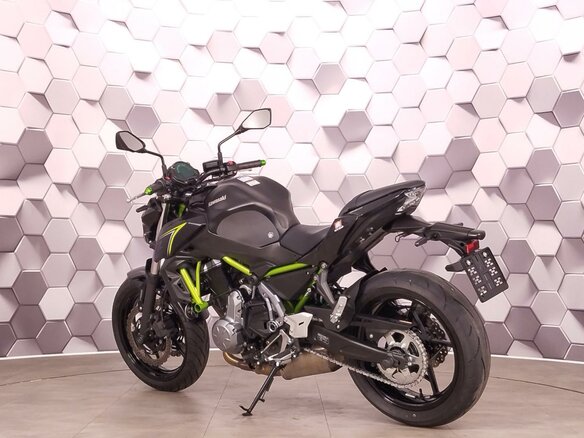 2019 Kawasaki Z 650, чёрный - вид 7