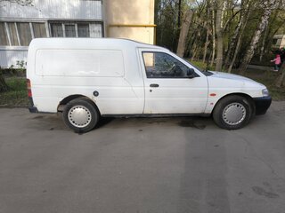 1996 Ford Escort V Рестайлинг 2, белый, 150000 рублей, вид 3