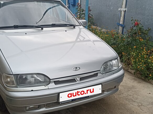 2004 Lada (ВАЗ) 2115, серебристый, 240000 рублей