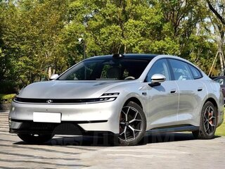 2026 Changan Qiyuan A06 28.39 kWh, серебристый, 2750000 рублей, вид 1