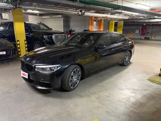 2017 BMW 5 серии 540i xDrive VII (G30/G31/G38), чёрный, 3499000 рублей, вид 2
