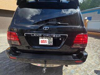 2007 Toyota Land Cruiser 100 Series Рестайлинг 2, чёрный, 3200000 рублей, вид 4