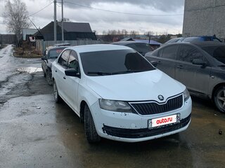 2015 Skoda Rapid I, белый, 400000 рублей, вид 3