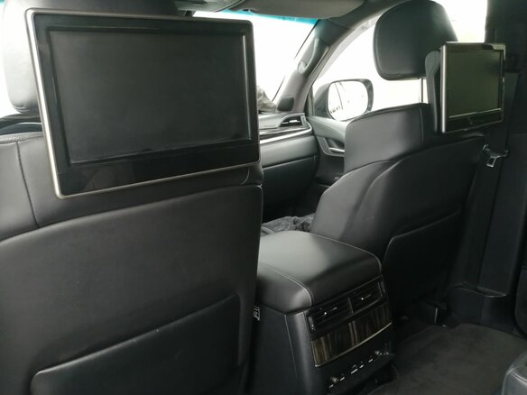 2017 Lexus LX 570 III Рестайлинг 2, чёрный, 7400000 рублей - вид 17
