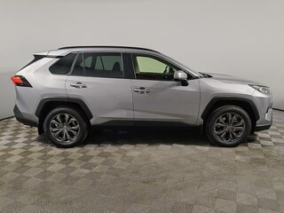 2025 Toyota RAV4 V (XA50), серебристый, 5490000 рублей, вид 4