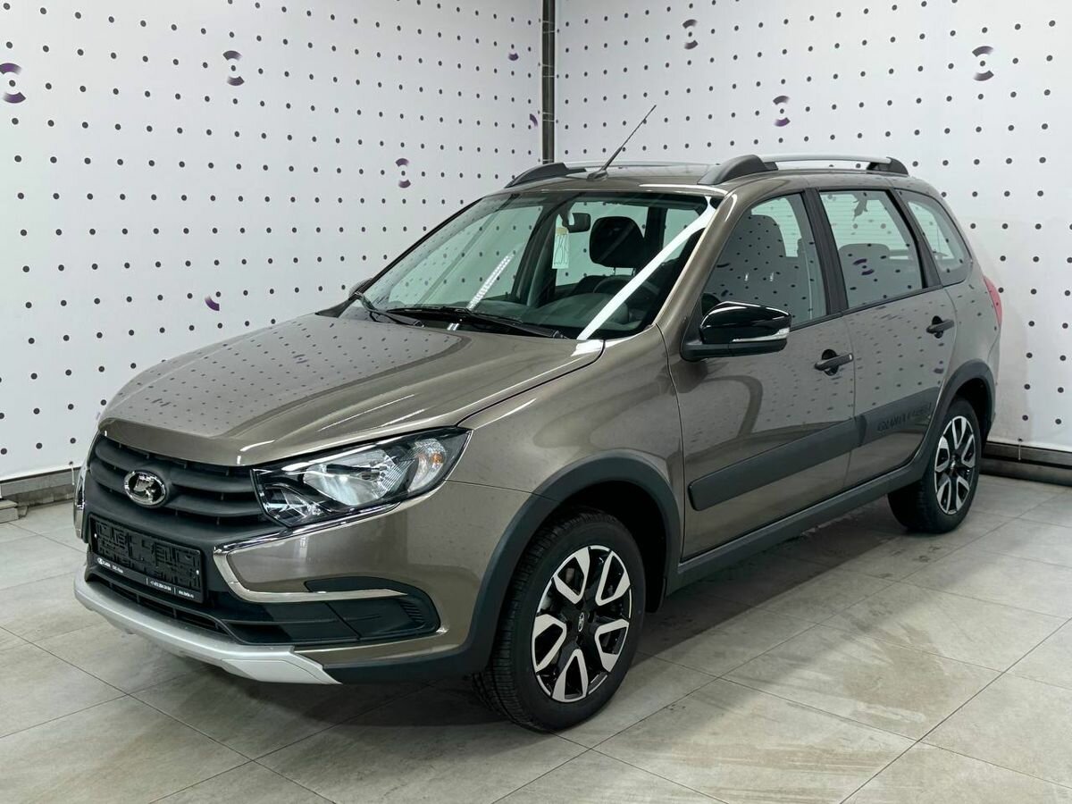 Открыть фотографии: Lada (ВАЗ) Granta I Рестайлинг