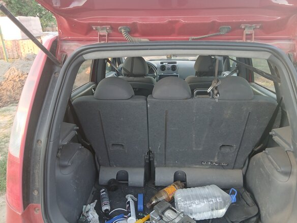 2005 Mitsubishi Colt CZ3 VI (Z20/Z30), красный, 350000 рублей - вид 6
