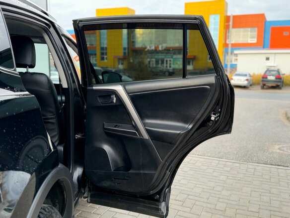 2018 Toyota RAV4 IV (XA40) Рестайлинг, чёрный, 2900000 рублей - вид 26