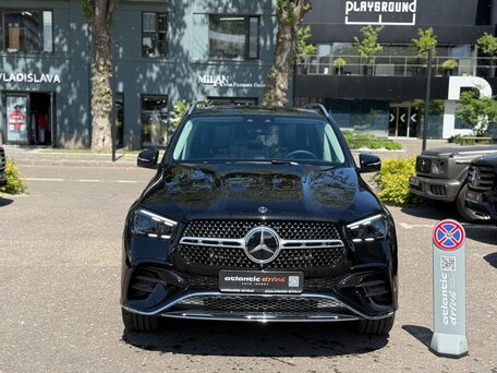 2026 Mercedes-Benz GLE 450 II (V167) Рестайлинг, чёрный, 11340000 рублей, вид 2