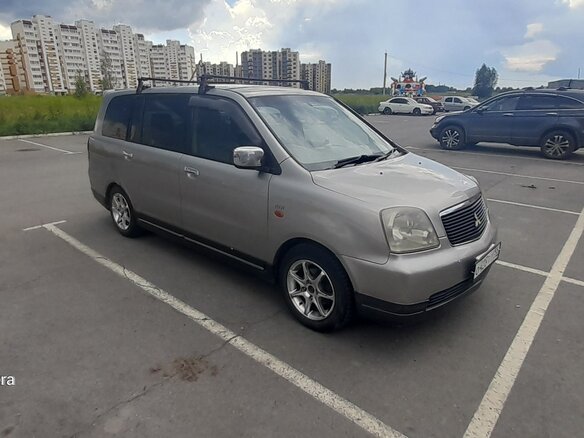 2000 Mitsubishi Dion I, серый, 350000 рублей - вид 1