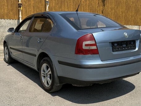 2007 Skoda Octavia II (A5), серый, 550000 рублей, вид 4