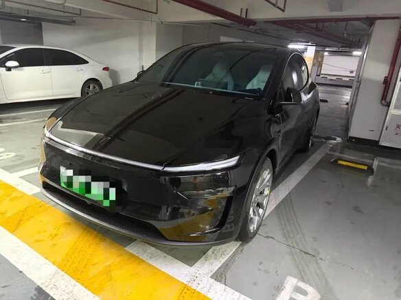 2026 Tesla Model Y Long Range I Рестайлинг, чёрный