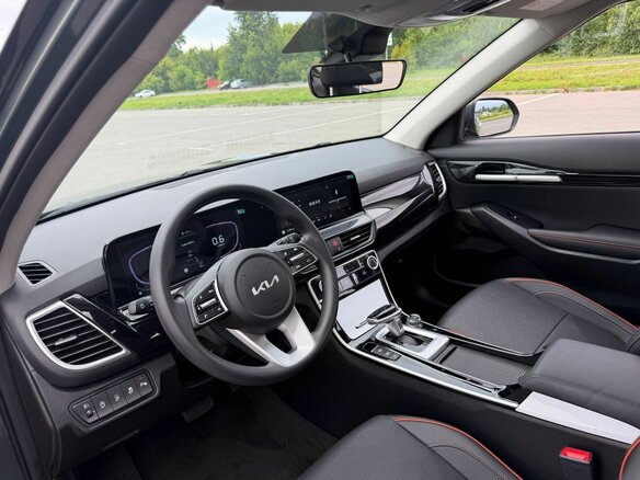 2026 Kia Seltos I Рестайлинг, зелёный, 2750000 рублей - вид 14