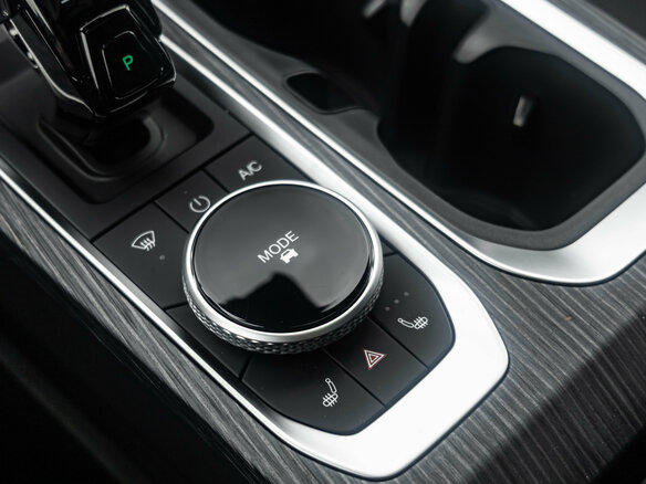 2026 Jaecoo J7 I Рестайлинг, белый, 3409000 рублей - вид 23