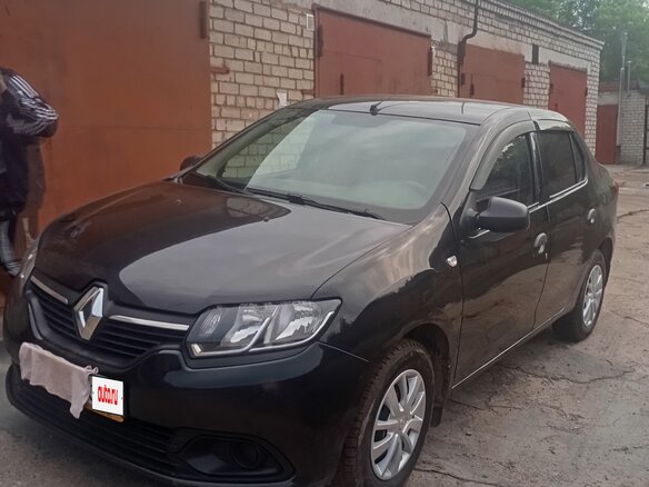 2015 Renault Logan II, чёрный, 550000 рублей