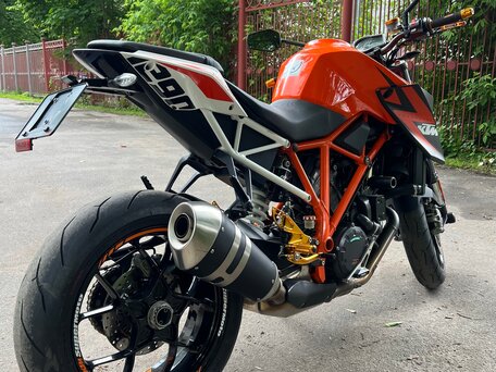 2014 KTM 1290 Super Duke R, оранжевый, 820000 рублей, вид 4