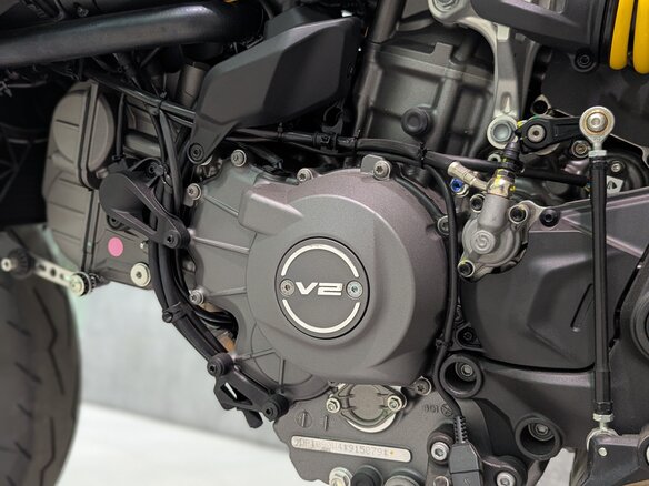 2026 Ducati Monster, белый, 2100000 рублей - вид 15