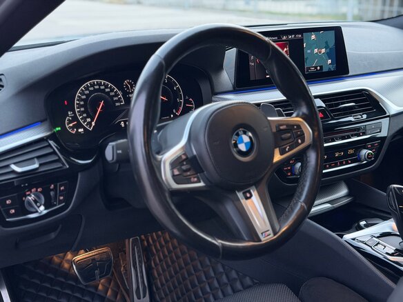 2019 BMW 5 серии 520d xDrive VII (G30/G31/G38), серый, 3597000 рублей - вид 22