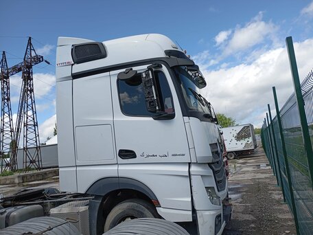 2019 Mercedes-Benz Actros, белый, 4250000 рублей, вид 2