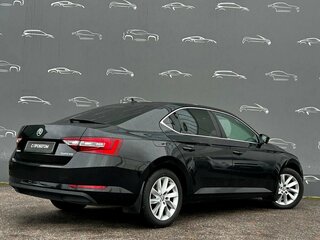 2017 Skoda Superb III, чёрный, 1567800 рублей, вид 2
