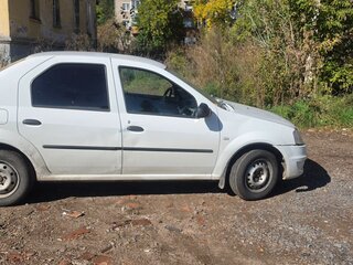 2012 Renault Logan I Рестайлинг, белый, 185000 рублей, вид 2