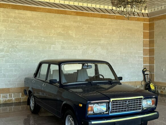 1990 Lada (ВАЗ) 2107, синий - вид 5