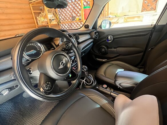2017 Mini Hatch Cooper III (F55/F56), синий, 1850000 рублей - вид 11