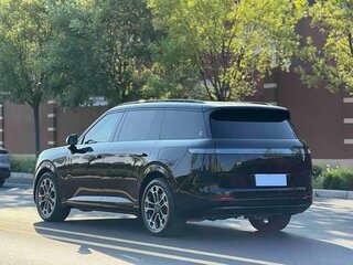 2026 Lynk & Co 900, чёрный, 6890098 рублей, вид 4