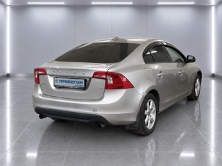 2011 Volvo S60 II, бежевый, 710000 рублей, вид 4