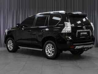 2011 Toyota Land Cruiser Prado 150 Series, чёрный, 2949000 рублей, вид 2