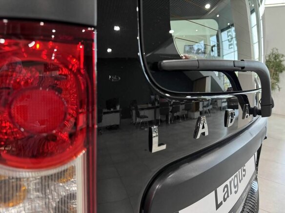 2026 Lada (ВАЗ) Largus I Рестайлинг, чёрный, 1825422 рублей - вид 13