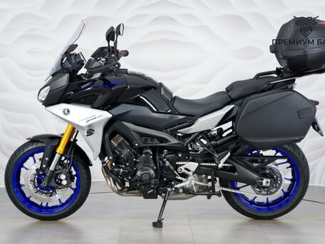 2018 Yamaha MT-09 Tracer (FJ-09), чёрный, 977000 рублей, вид 2