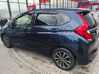 2017 Honda Fit III Рестайлинг, синий, 920000 рублей, вид 4