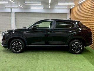2022 Honda Vezel II, чёрный, 1815000 рублей, вид 5