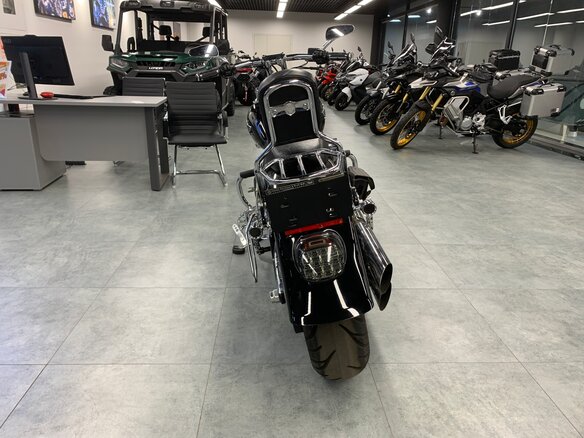 2012 Harley-Davidson Fat Boy, чёрный, 1130000 рублей - вид 6