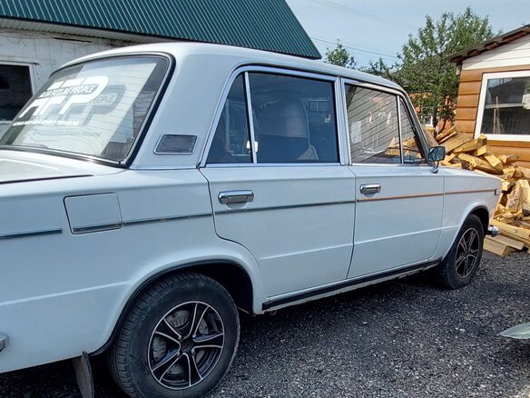 1974 Lada (ВАЗ) 2103, белый, 160000 рублей - вид 4