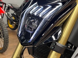 2026 QJMotor SRK 550, чёрный, 569000 рублей, вид 4