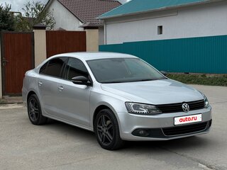 2012 Volkswagen Jetta VI, серебристый, 870000 рублей, вид 4