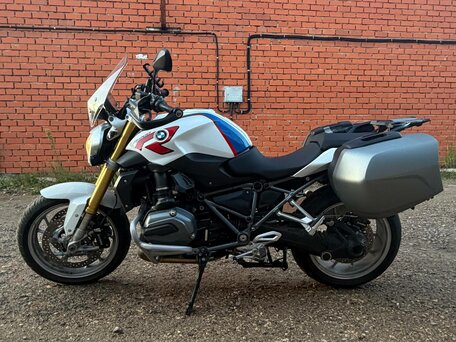 2016 BMW R 1200 R, белый, 900000 рублей, вид 1
