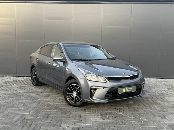 2018 Kia Rio IV, серый, 1120000 рублей - вид 4