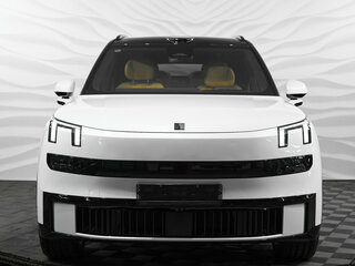 2026 Lynk & Co 900, белый, 8390000 рублей, вид 2