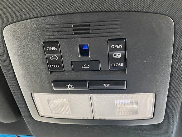 2019 Toyota Harrier III (XU60) Рестайлинг, чёрный - вид 35