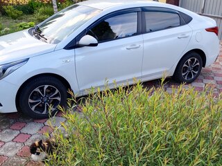 2019 Hyundai Solaris II, белый, 1400000 рублей, вид 2