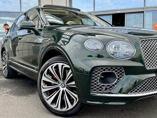 2023 Bentley Bentayga I Рестайлинг, зелёный, 23200000 рублей, вид 2